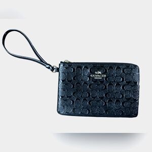 Coach Black Leather Limited Edition Corner Zip Wristlet